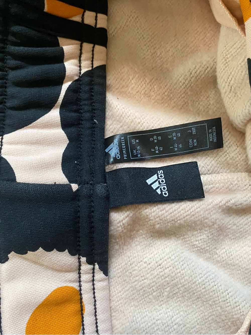 Adidas x Marimekko Set with Unikko Poppy Print - Picture 6 of 7